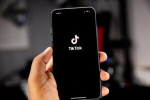 How to Remove Red Filter on TikTok [Well Detailed]