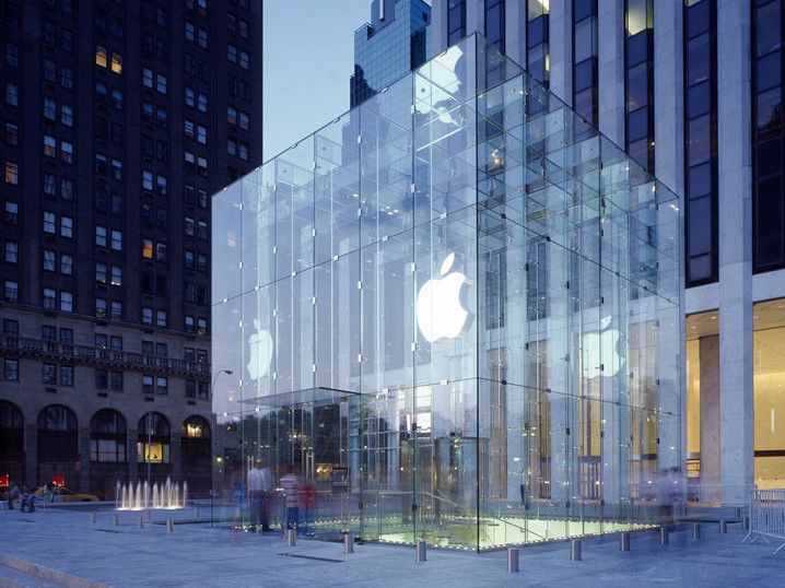 biggest Apple Store